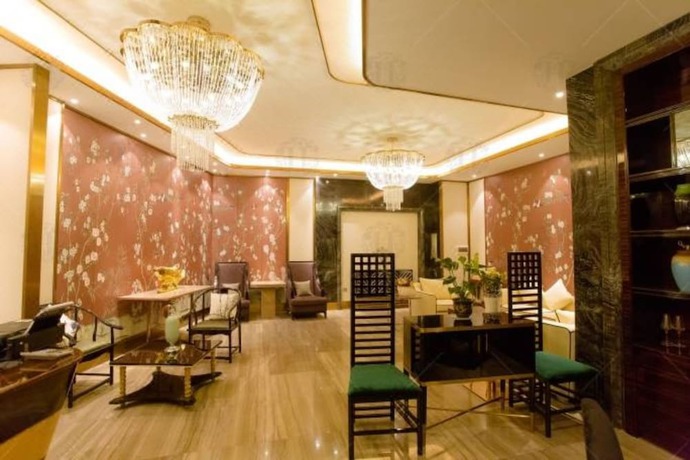 Imagen de los interiores del Hotel Foshan Huasheng Business. Foto 19