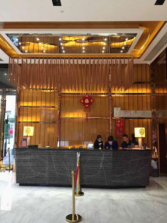 Imagen de los interiores del Hotel Foshan Tianguo Xingyue. Foto 16