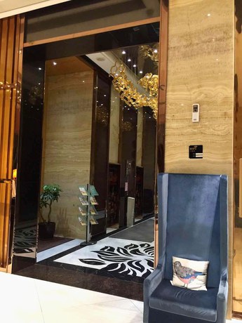 Imagen de los interiores del Hotel Foshan Tianguo Xingyue. Foto 19