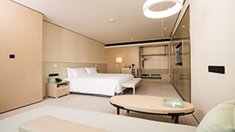 Imagen de la habitación del Hotel Foshan Virtuous World. Foto 11