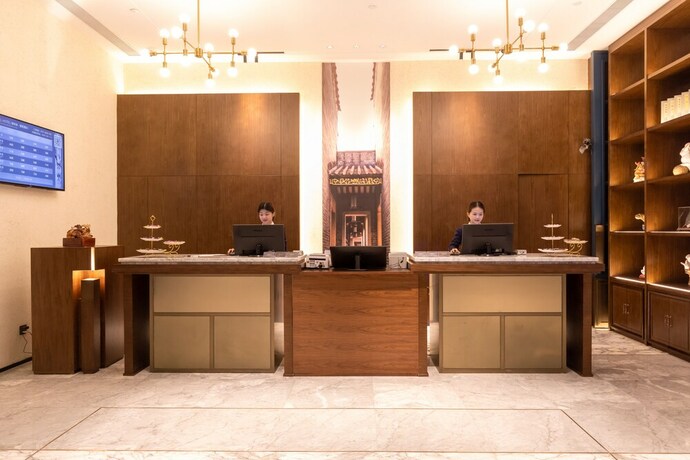 Imagen de los interiores del Hotel Foshan Xinxuangong. Foto 40