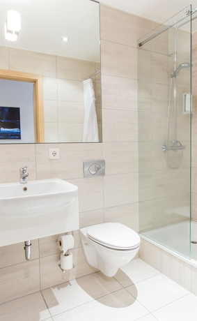 Imagen de la habitación del Hotel Fosshotel Husavik. Foto 4