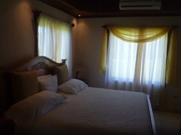 Imagen de la habitación del Hotel Foster's West Bay Resort. Foto 4