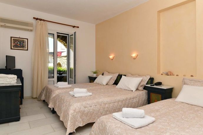 Imagen de la habitación del Hotel Fotilia. Foto 5