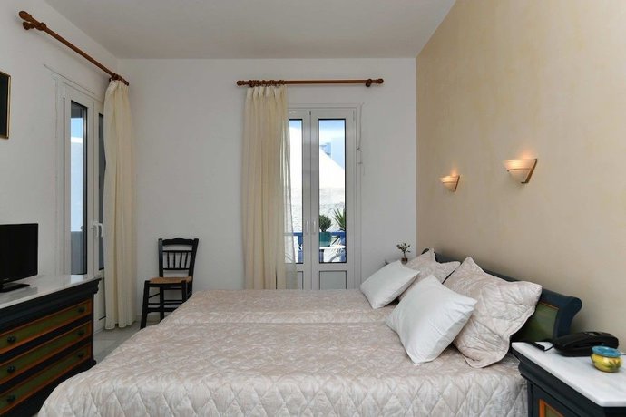 Imagen de la habitación del Hotel Fotilia. Foto 17