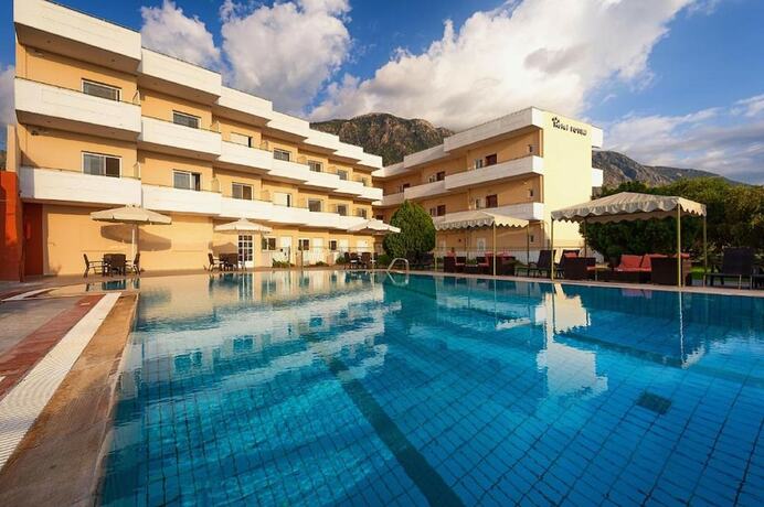 Imagen general del Hotel Fotini. Foto 11