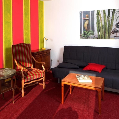 Imagen de los interiores del Hotel Foto-motel. Foto 12