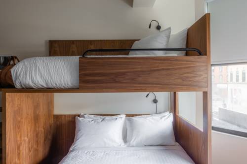 Imagen de la habitación del Hotel Found Chicago River North. Foto 5