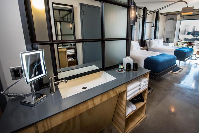 Imagen de la habitación del Hotel Found Re Phoenix. Foto 14