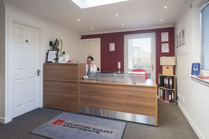 Imagen de los interiores del Hotel Fountain Court EQ2 Apartments. Foto 13