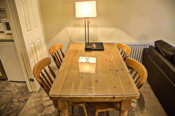 Imagen de la habitación del Hotel Fountain Court Grove. Foto 3