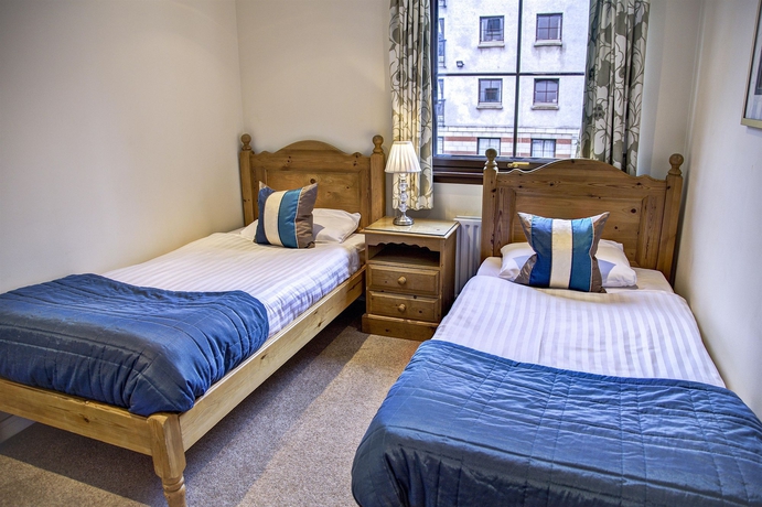 Imagen de la habitación del Hotel Fountain Court Grove. Foto 9