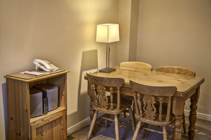 Imagen de la habitación del Hotel Fountain Court Grove. Foto 10