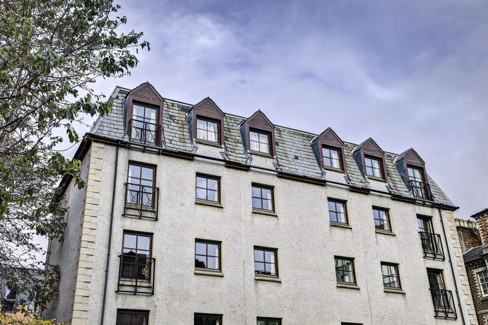 Imagen general del Hotel Fountain Court Grove. Foto 2