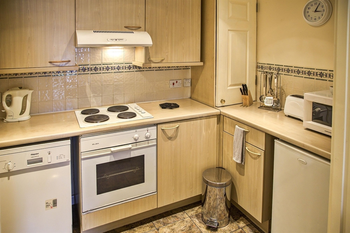 Imagen de la habitación del Hotel Fountain Court Grove. Foto 11