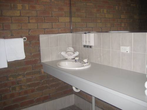 Imagen de la habitación del Hotel Fountain Court Motor Inn Albury. Foto 2