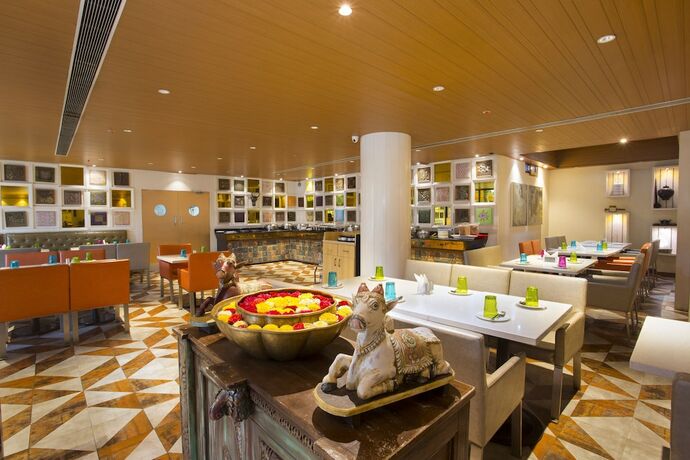 Imagen general del Hotel Fountain Tree By Tgi. Foto 7