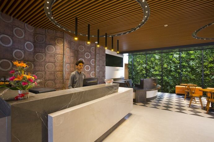 Imagen general del Hotel Fountain Tree By Tgi. Foto 12