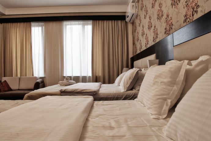 Imagen de la habitación del Hotel Four Brothers. Foto 5