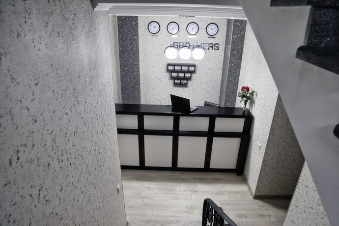 Imagen de los interiores del Hotel Four Brothers. Foto 18
