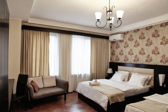 Imagen de la habitación del Hotel Four Brothers. Foto 14