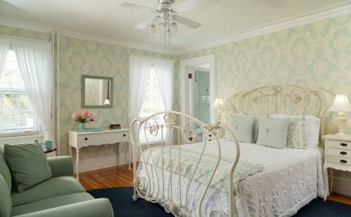 Imagen de la habitación del Hotel Four Chimneys Inn. Foto 8