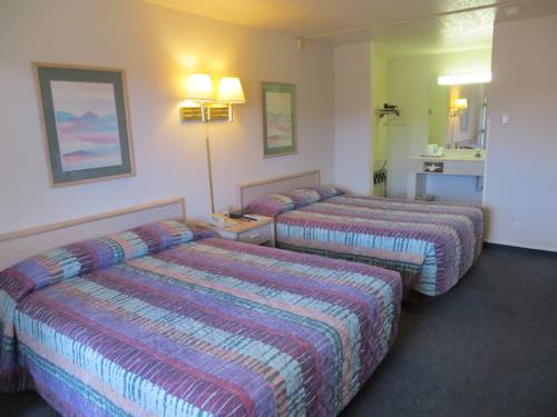 Imagen de la habitación del Hotel Four Corners Inn. Foto 14