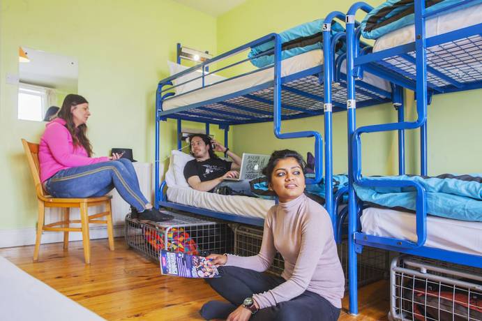 Imagen de la habitación del Hotel Four Courts Hostel. Foto 4