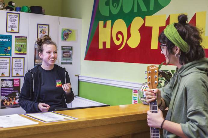 Imagen de los interiores del Hotel Four Courts Hostel. Foto 16
