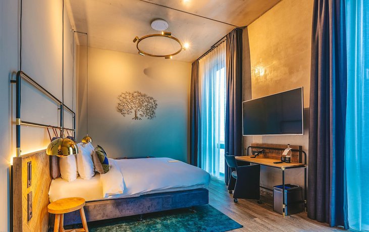 Imagen de la habitación del Hotel Four Elements Amsterdam. Foto 7