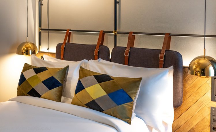 Imagen de la habitación del Hotel Four Elements Amsterdam. Foto 13