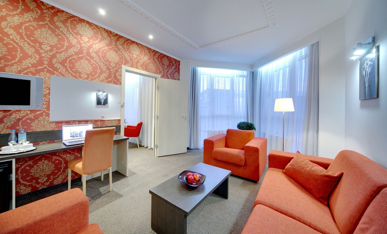 Imagen de los interiores del Hotel Four Elements Perm. Foto 9