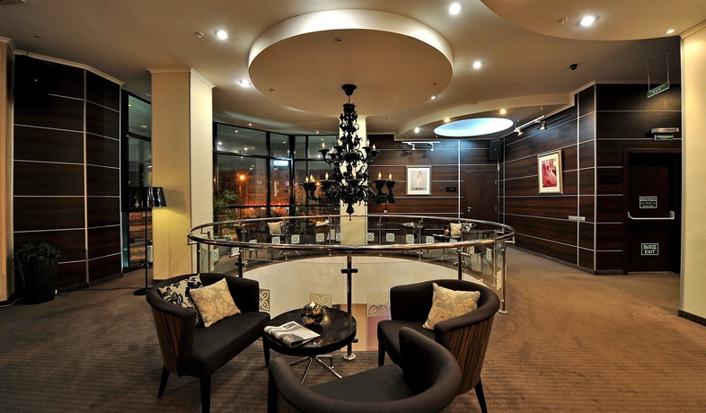 Imagen de los interiores del Hotel Four Elements Perm. Foto 11