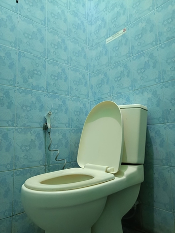 Imagen de la habitación del Hotel Four Hostel Bandar Lampung. Foto 11