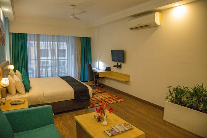 Imagen de la habitación del Hotel Four Leaf Service Suites. Foto 16