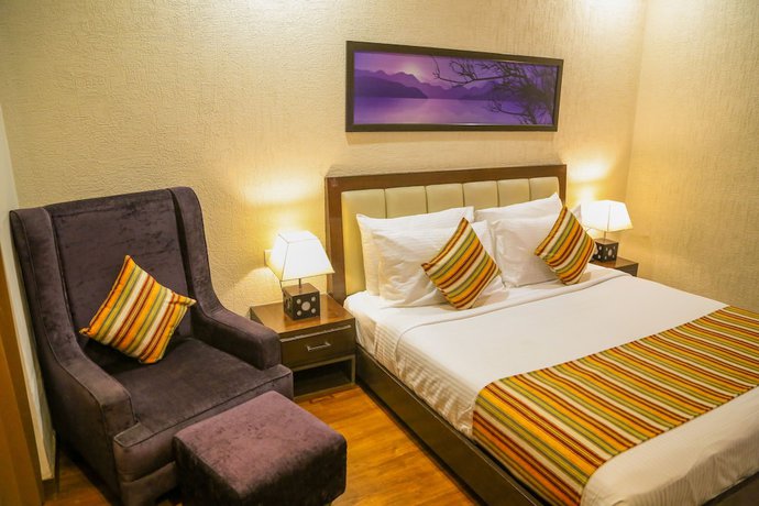 Imagen de la habitación del Hotel Four Leafs Amritsar. Foto 2