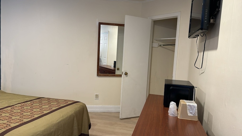 Imagen de la habitación del Hotel Four Oaks, Conway. Foto 9