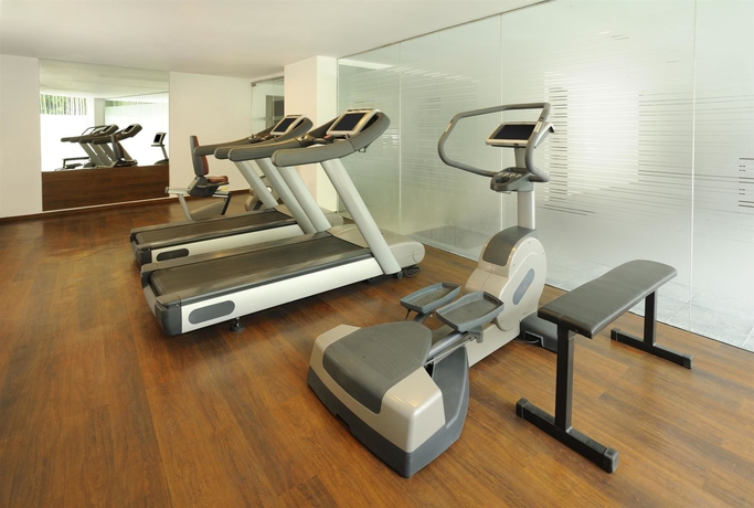 Imagen de los interiores del Hotel Four Points By Sheraton Ahmedabad. Foto 13