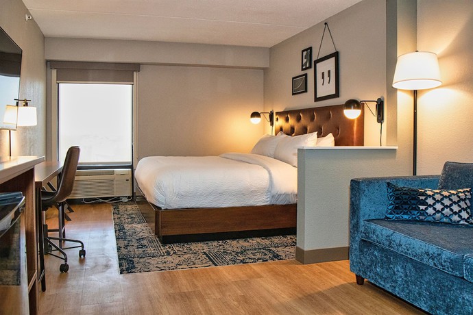 Imagen de la habitación del Hotel Four Points By Sheraton Allentown Lehigh Valley. Foto 10