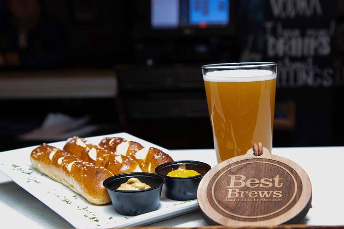 Imagen del bar/restaurante del Hotel Four Points By Sheraton Allentown Lehigh Valley. Foto 3