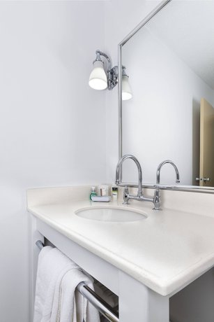Imagen de la habitación del Hotel Four Points By Sheraton Asheville Downtown. Foto 12
