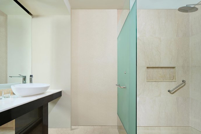 Imagen de la habitación del Hotel Four Points By Sheraton Bali, Ungasan. Foto 6