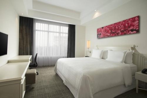 Imagen de la habitación del Hotel Four Points By Sheraton Bandung. Foto 4