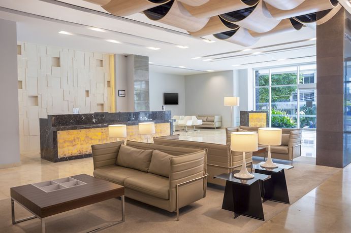 Imagen de los interiores del Hotel Four Points By Sheraton Barranquilla. Foto 6