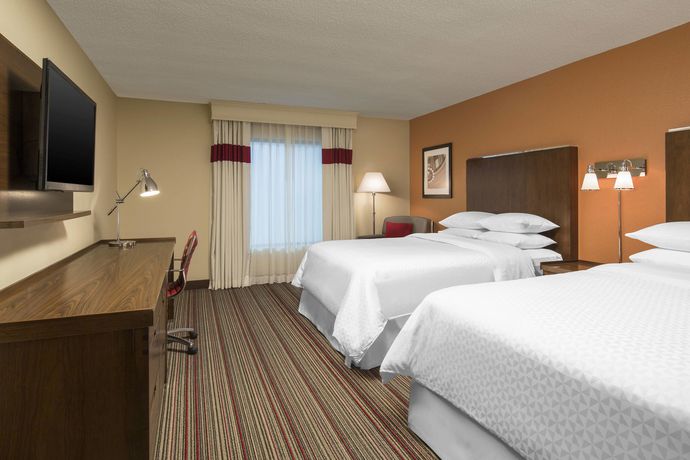 Imagen de la habitación del Hotel Four Points By Sheraton Bentonville. Foto 3
