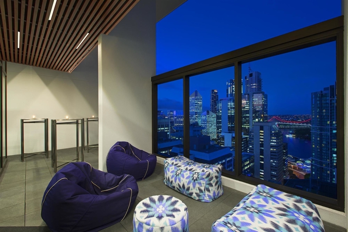 Imagen de los interiores del Hotel Four Points By Sheraton Brisbane. Foto 10