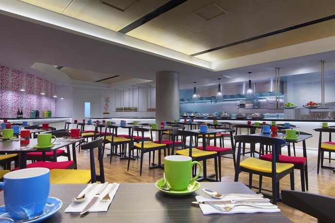 Imagen del bar/restaurante del Hotel Four Points By Sheraton Brisbane. Foto 2