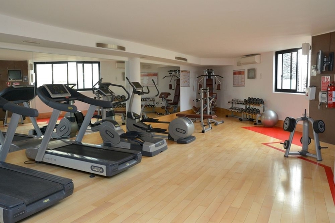 Imagen de los interiores del Hotel Four Points By Sheraton Catania and Conference Center. Foto 12