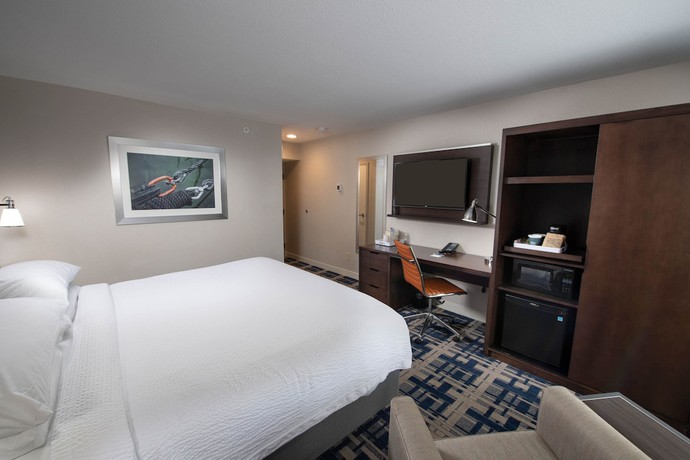 Imagen de la habitación del Hotel Four Points By Sheraton Charlotte - Lake Norman. Foto 4