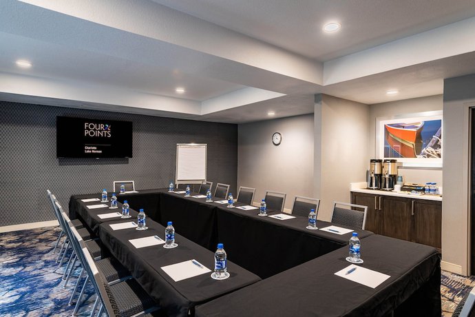 Imagen de los interiores del Hotel Four Points By Sheraton Charlotte - Lake Norman. Foto 13